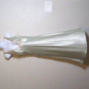 Jones New York mint green gold trim satin sleeveless maxi slip dress
